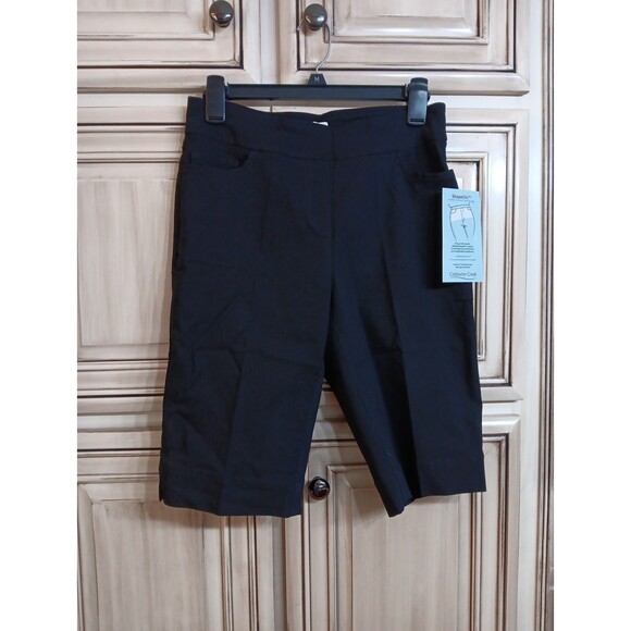 COLDWATER CREEK Size 8 Pull-On ShapeMe‎ Black Shorts! NWT - Picture 1 of 5